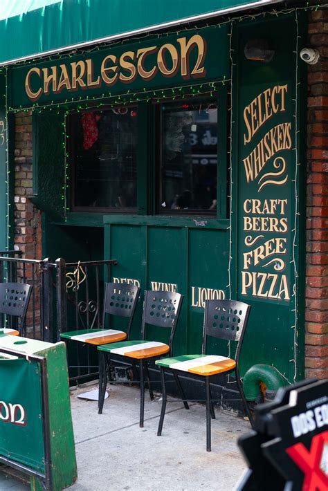 15 BUSTLING Bars in Williamsburg (To Get Your Drink On)