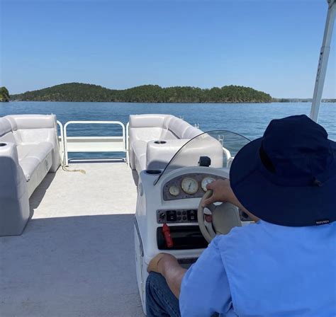 Do You Need A Boating License In Alabama? - Outdoor Travel Writer