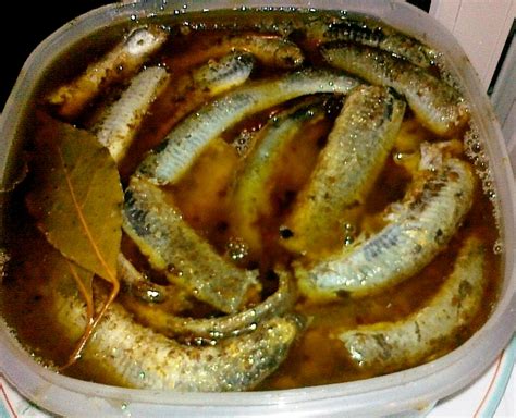 🐟 Минога питерская жареная в маринаде 380г (шт) - купить с доставкой