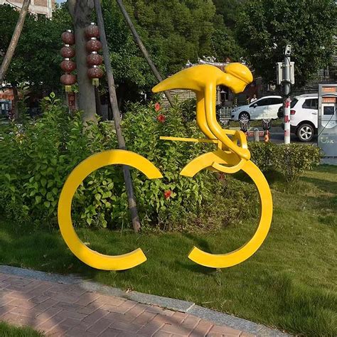 户外不锈钢单车雕塑骑行者抽象人物雕塑_众钰15014653434-站酷ZCOOL