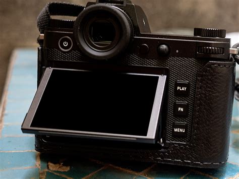 Angelo Smaldore | leather half cases | leica leather half cases | hand ...