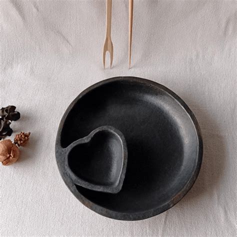 Shop Longpi Black Pottery Chip-n-Dip Platter on CreCo.in