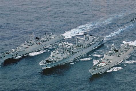 中国海军编队赴日本海演练 途中遭外军抵近监视|东海舰队|中国海军|日本海_新浪军事_新浪网