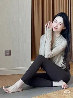 Ai 绘画玉足 的图像结果