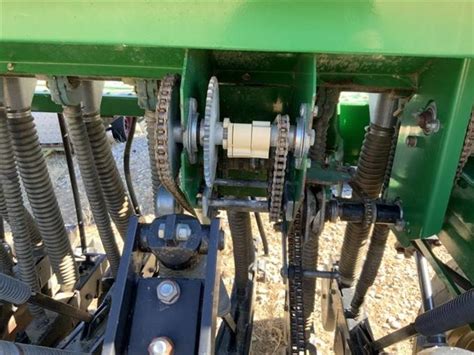 Used Great Plains No-Till Drill 的图像结果