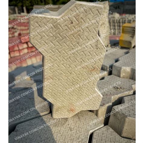 Paver Blocks - 60mm Red Zig Zag Paver Block Manufacturer from Kanpur