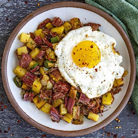 How To Make Quick Corned Beef Hash