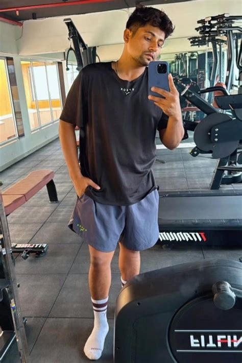 Sarfaraz Khan Loses 17kg in 2 Months; Experts Explain If It's ...