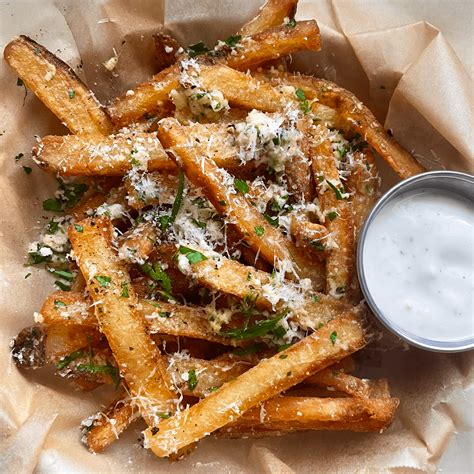 Garlic parmesan french fries : r/FoodPorn