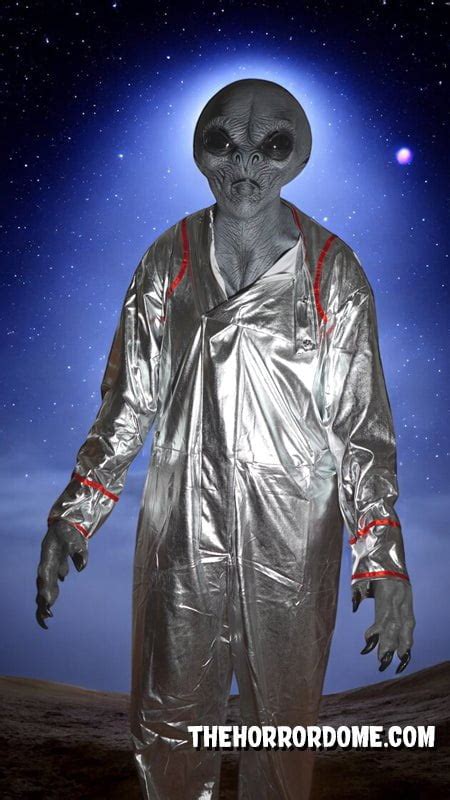 Alien Outfit 的图像结果