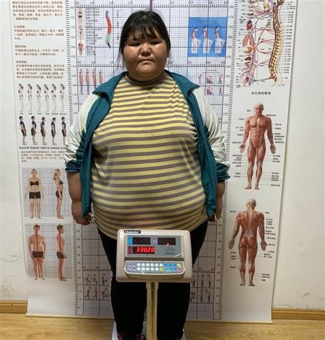 女生节食减肥1年胖50斤，从140斤反弹到190斤 - 哔哩哔哩