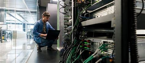 Vector Databse in SQL Server 的图像结果