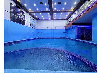 3 Best Swimming Pools in Jaipur, RJ - Expert Recommendations