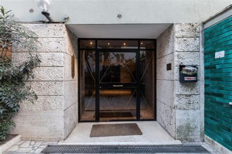 THE FROGS AND COMPANY (Rome) - Guesthouse Reviews & Photos - Tripadvisor