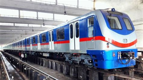 East-West Metro: ইস্ট-ওয়েস্ট রুটের যাত্রীদের জন্য বড় খবর, চালু হচ্ছে ...