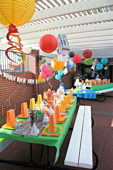 Space Theme Ideas 的图像结果