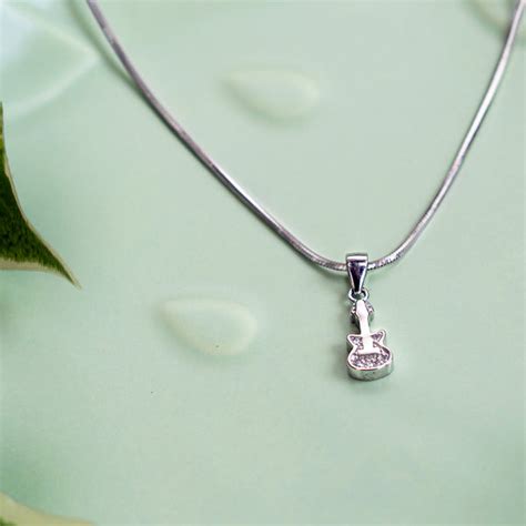 Buy Authentic 92.5 Silver Necklaces | Silver Pendants by Peppily