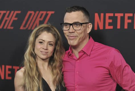 Steve-O thanks fans for supporting him as he celebrates 13 years of sobriety – myTalk 107.1