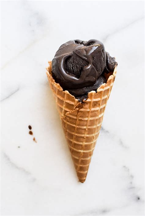 Dark Chocolate Ice Cream at William Howerton blog