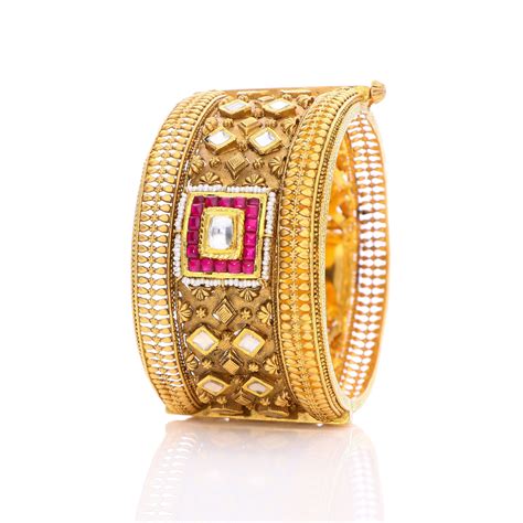 Davina Gold Bangles – Khanna Jewellers
