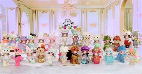 POP MART Molly X INSTINCTOY Erosion Custume Series | Ubuy India