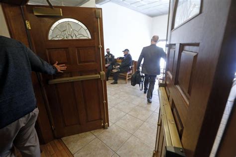 Jury begins deliberations in Rio Arriba County sheriff's trial | Local ...