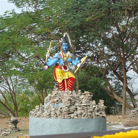 Pattiseema Sri Veerabhadra Swamy Temple, Rajahmundry - Tripadvisor