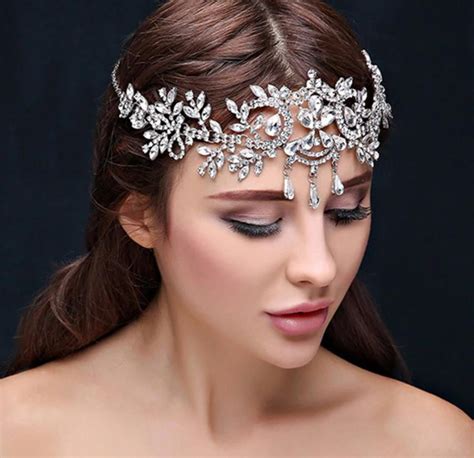 Headdresses: A Regal Crown of Culture and Tradition