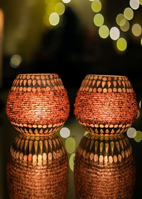 Get Tea Light Holder- Golden & Brown Beads Mosaic at ₹ 550 | LBB Shop
