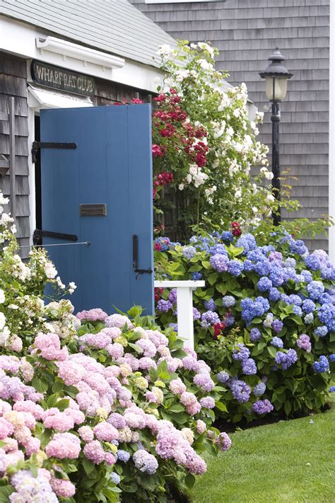 Careers | Marine Home Center