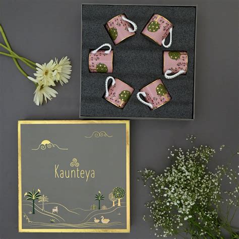 Gift Set - Pichwai Pink Mini Tea Mugs (Set of 6) – Kaunteya