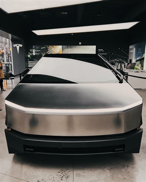 Cybertruck Rentals in Chicago — The Cybertruck Guy