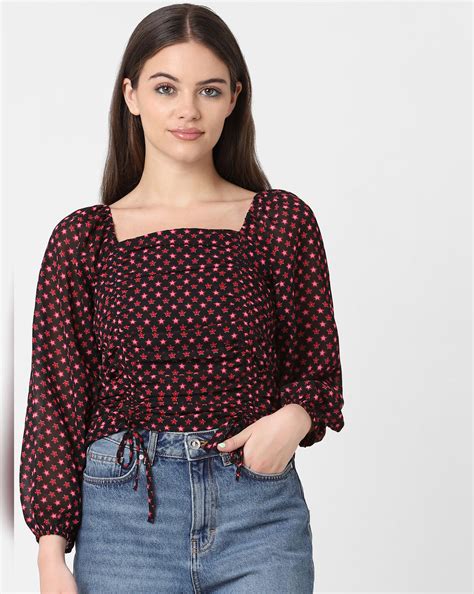 Black Star Print Puff Sleeves Top