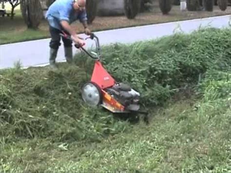 Decespugliatore a ruote a spinta GeoTech DG 56 F   Doovi