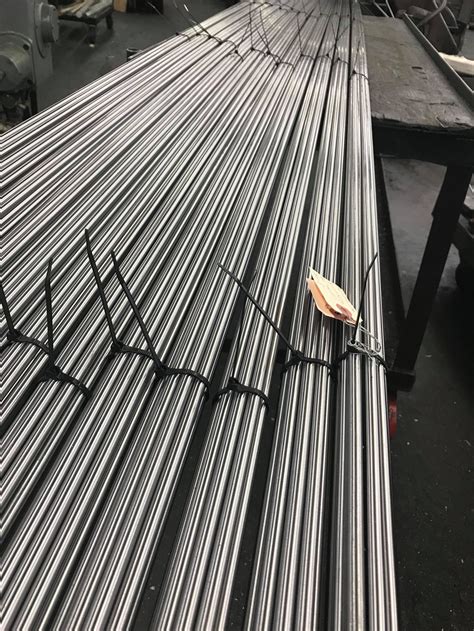 Structure of Centerless Grinding Machine 的图像结果