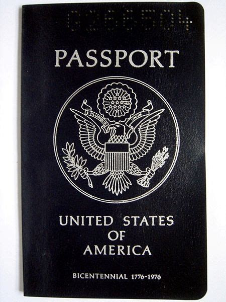 美国有多少人持有护照？ | 雾谷飞鸿