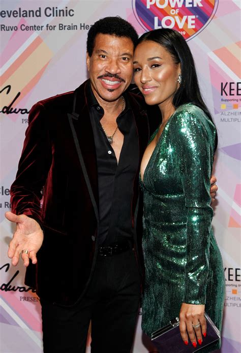 ‘American Idol’ Judge Lionel Richie Loves His Girlfriend Lisa Parigi ...