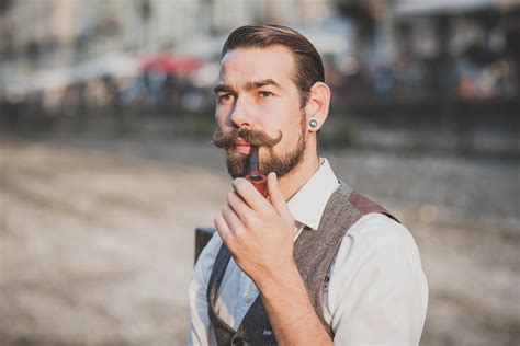 15 Best Chin Strap Beard Styles: How to Guide + Examples | The Beard ...