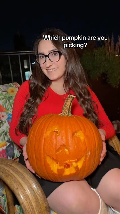 Julia Ain | Which is your favourite #reels | Instagram