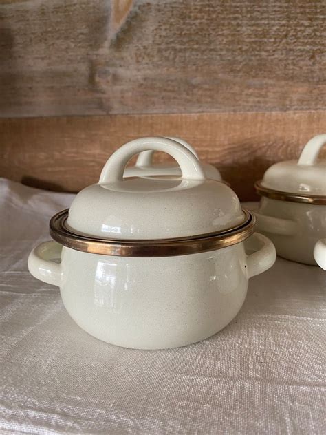 Mini Dutch Oven Set - Vintage Decor From Memories Ago