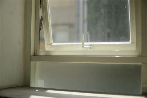 Identify and Fix Window Seal Problems