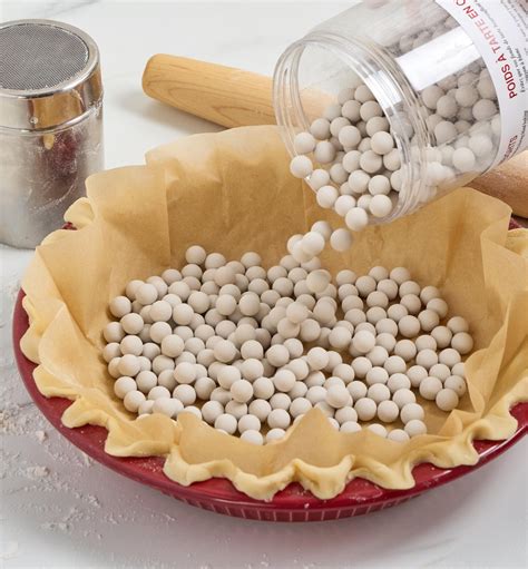 Ceramic Pie Weights - Lee Valley Tools