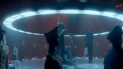 Time Running Out 的图像结果