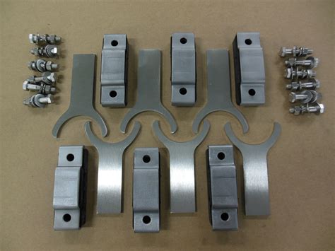 Exhaust Hangers – 2 1/2″ Diameter – Stainless Steel