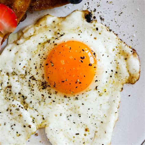 how to cook a good sunny side up egg