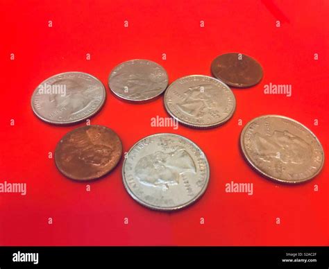 Dollars quarters nickels dimes hi-res stock photography and images - Alamy