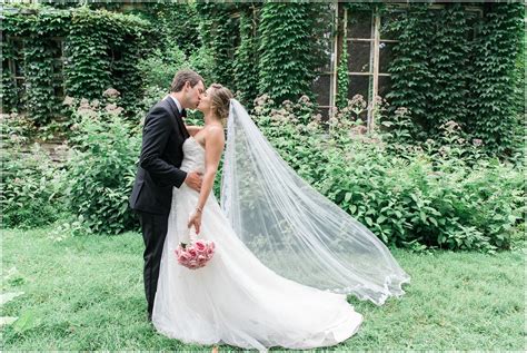 Chicago Saddle & Cycle Club Wedding | Emily + Chris - Chicago ...