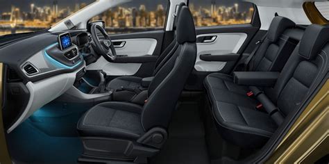 Maruti Suzuki Baleno vs Tata Altroz – Engines, Prices, Specs, Features ...