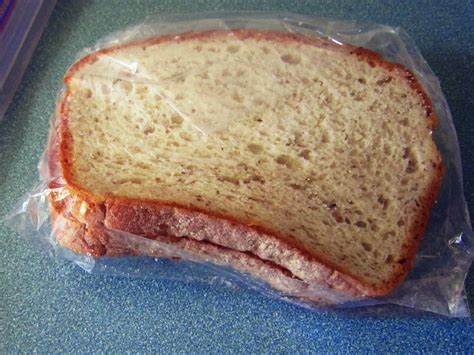 Freeze Your Bread the Right Way & Never Have It Go Stale Again « Food Hacks :: WonderHowTo