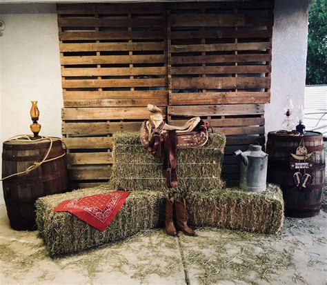 Western party photo booth. Country Birthday Party, Country Themed ...